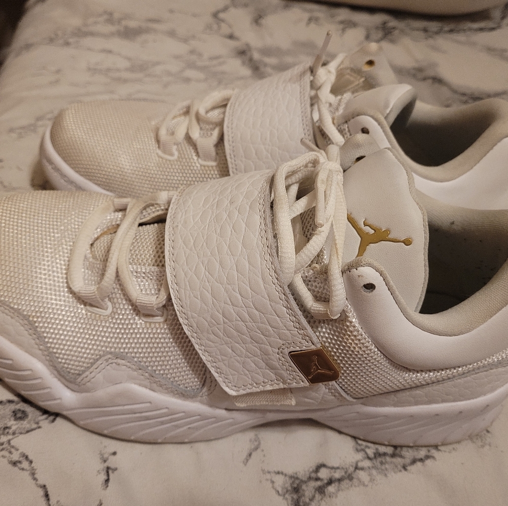 White Jordan's